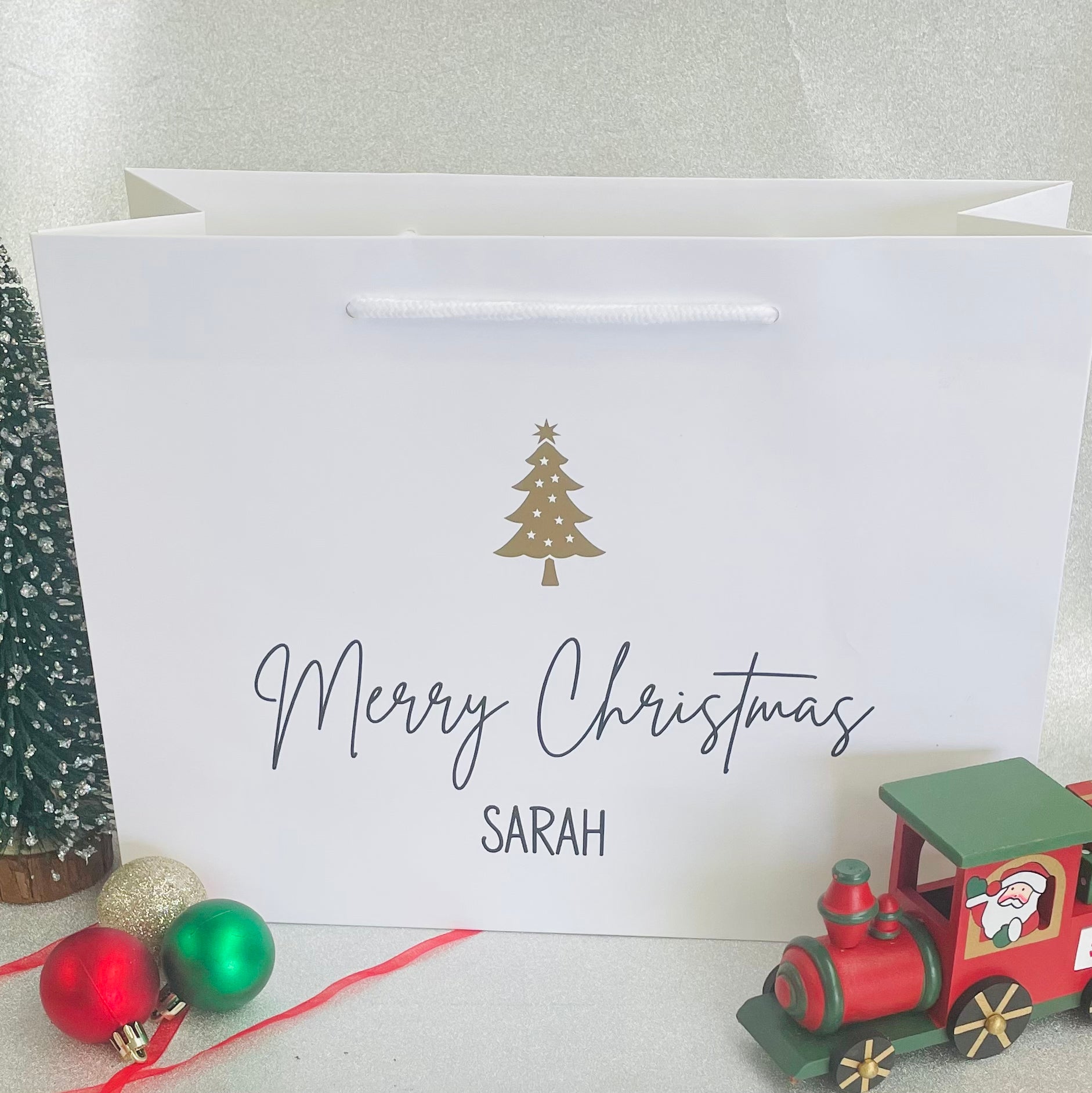 Personalised Merry Christmas Gift Bag, Christmas Tree Gift Bag, Luxury  Christmas Gift Wrap